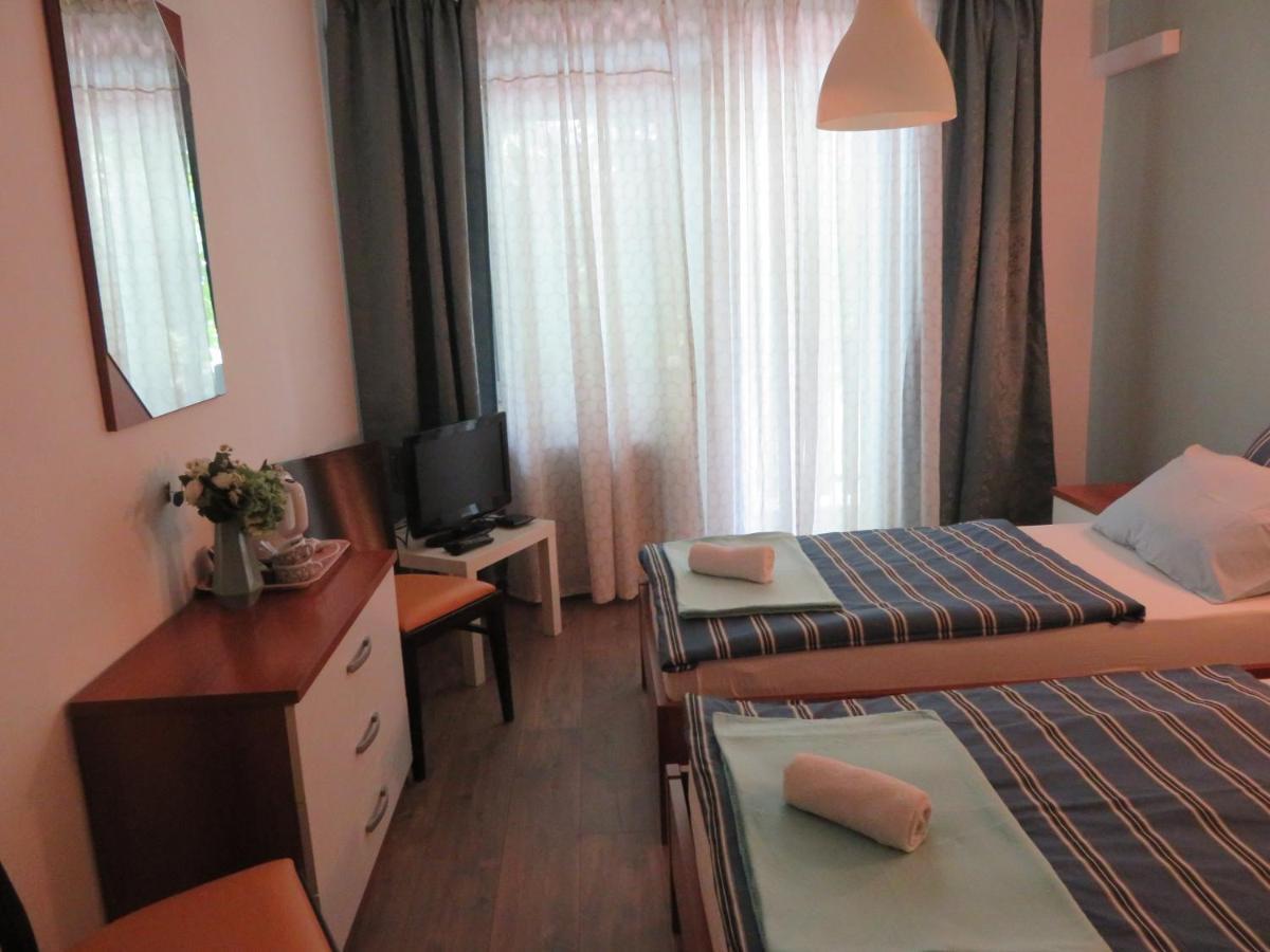 Guesthouse Ob Sotocju Budic Brežice المظهر الخارجي الصورة