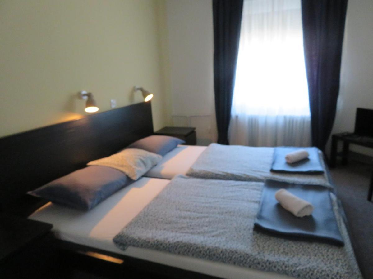 Guesthouse Ob Sotocju Budic Brežice المظهر الخارجي الصورة