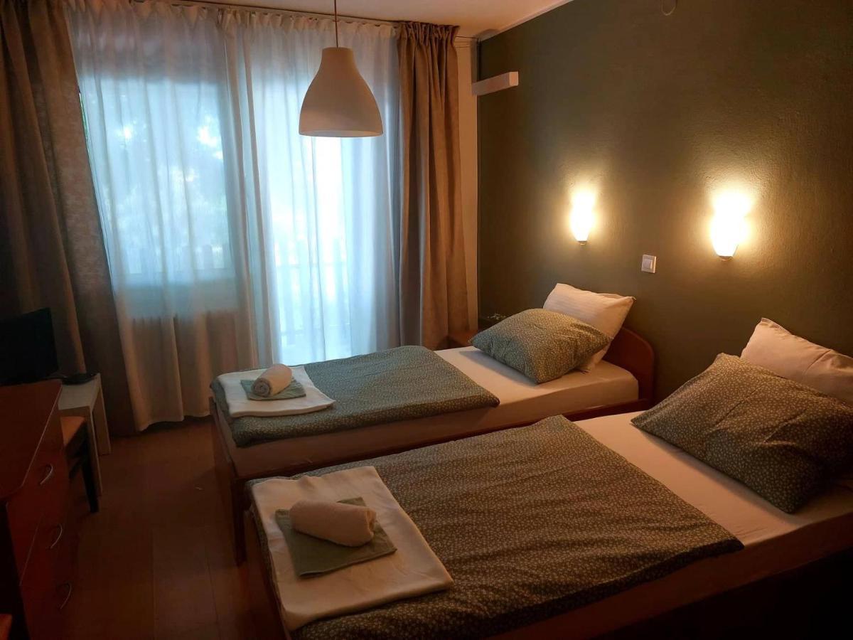 Guesthouse Ob Sotocju Budic Brežice المظهر الخارجي الصورة