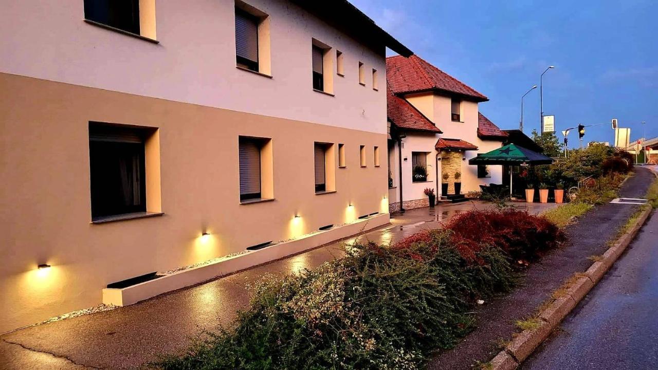 Guesthouse Ob Sotocju Budic Brežice المظهر الخارجي الصورة