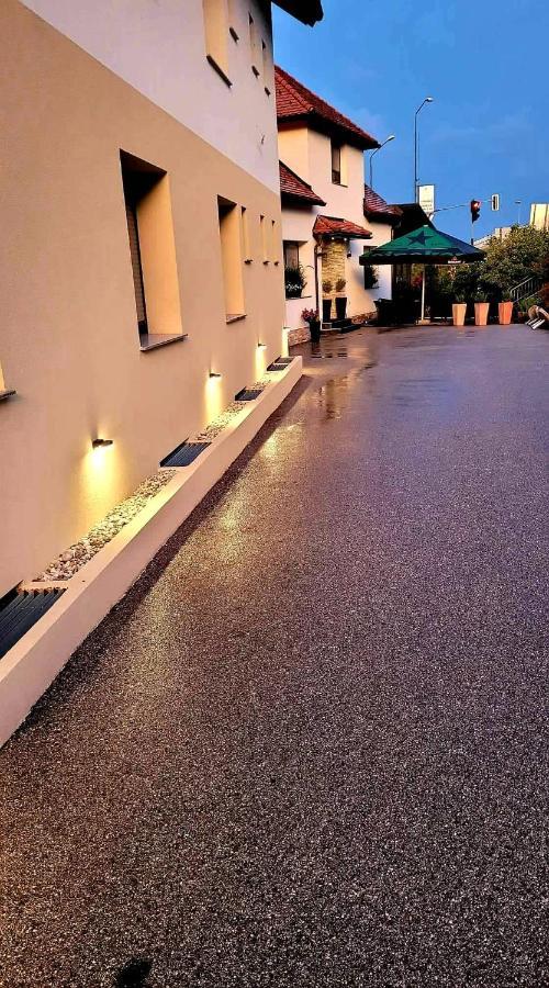 Guesthouse Ob Sotocju Budic Brežice المظهر الخارجي الصورة