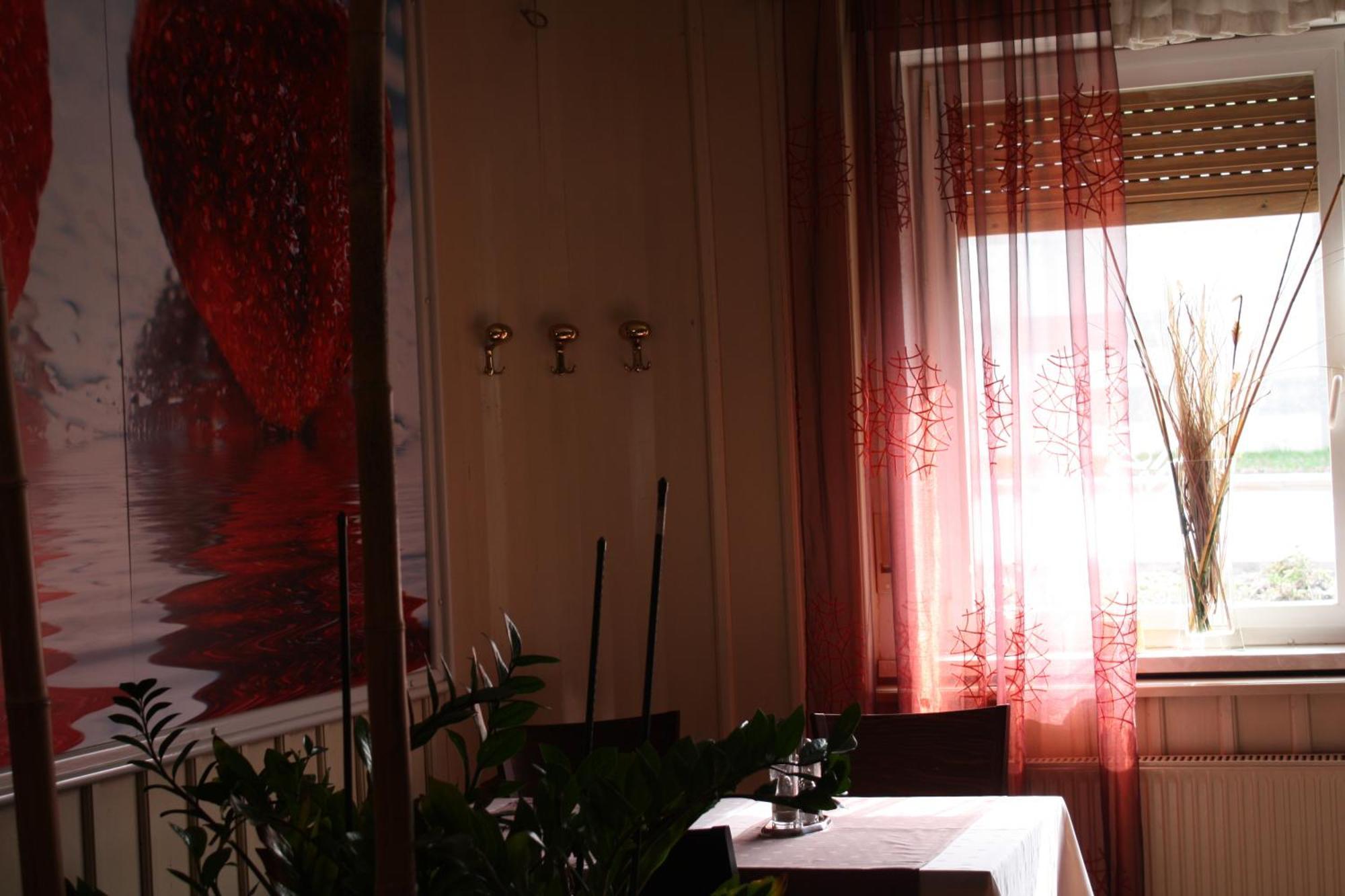 Guesthouse Ob Sotocju Budic Brežice المظهر الخارجي الصورة