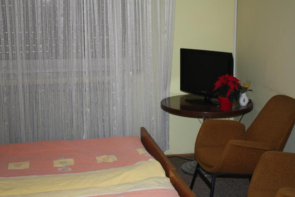 Guesthouse Ob Sotocju Budic Brežice الغرفة الصورة